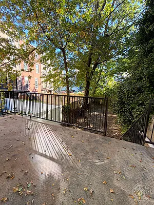 Outdoor, photo 2