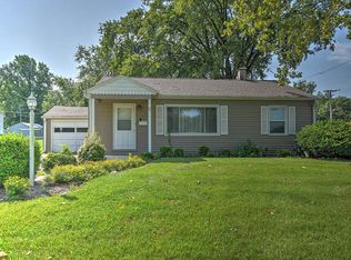 5 1st Dr, Decatur, IL 62521