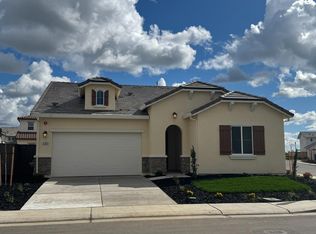 8269 Seahorse Way, Elk Grove, CA 95757