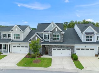 928 River Bark Pl, Cary, NC 27519