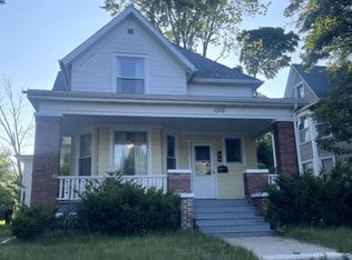 1312 Carlisle Ave, Racine, WI 53404