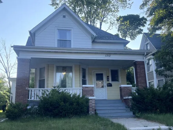 1312 Carlisle AVENUE, Racine, WI 53404