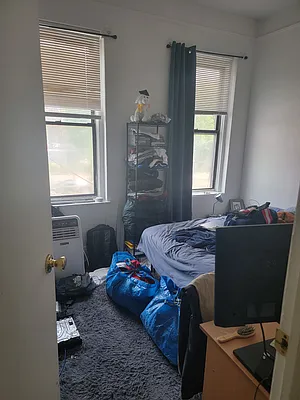 Rented by Avenues Real Estate | media 3