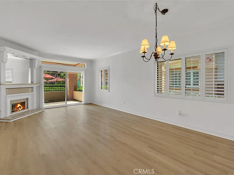 172 Villa Point Dr — Photo 5