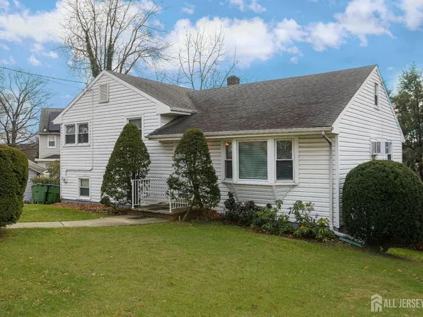 13 Glencourt Ave, Edison, NJ 08837