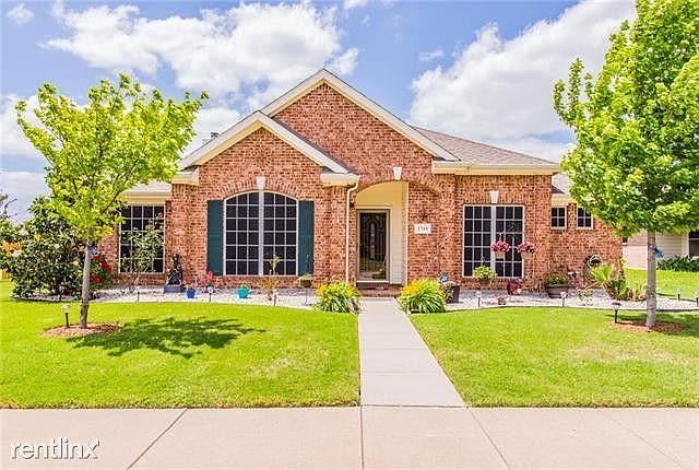 1st image of 2713 Juniper Dr