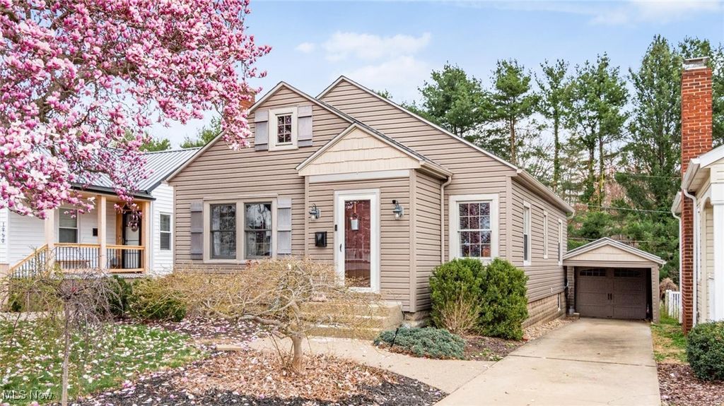 Real estate listing image