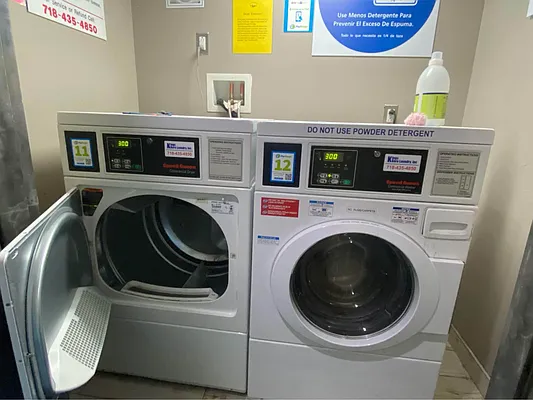 Rented by Pear NYC LLC | media 10