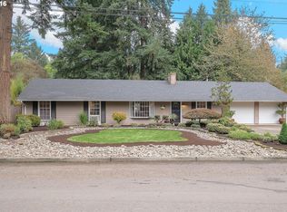 18914 Longfellow Ave, Lake Oswego, OR 97035