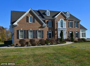 101 Eareckson Ln, Stevensville, MD 21666