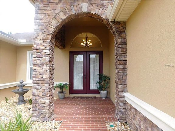 4th image of 1744 Beaconsfield Dr