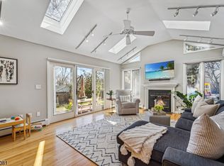 12 Sunset Ter, Maplewood, NJ 07040