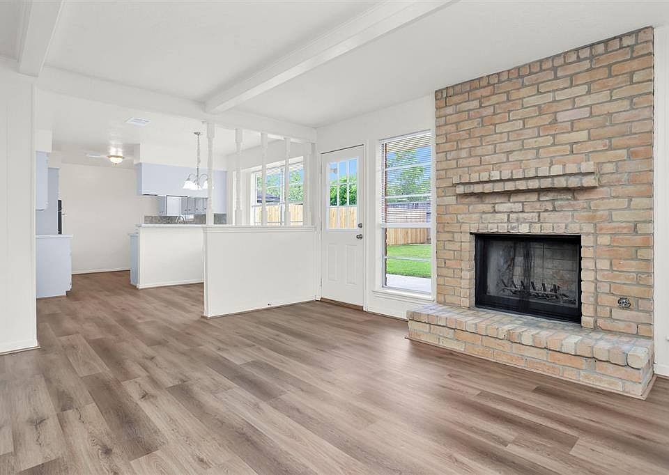 1st image of 13626 Fernhill Dr