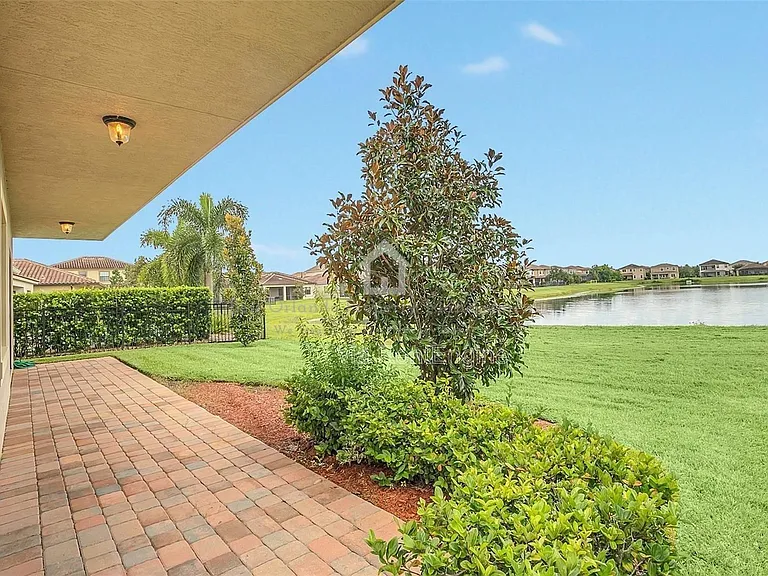 10466 Stapeley Dr — Photo 31