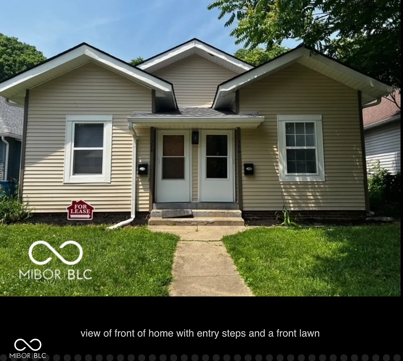2 bed, 1.0 bath, 808 sqft, $1,150 — Photo 1