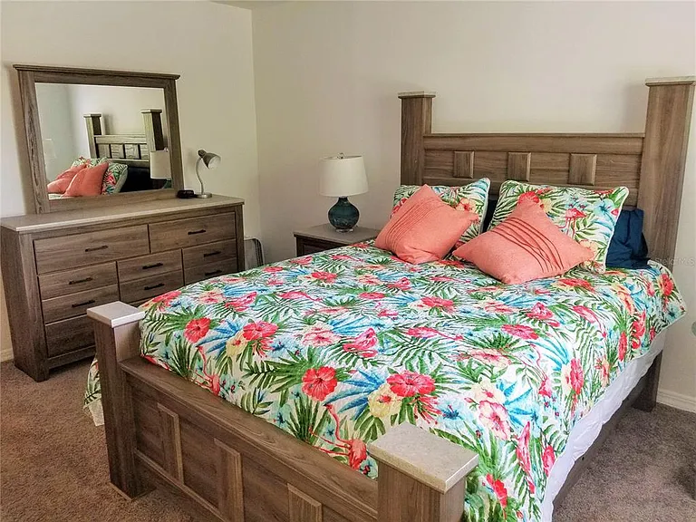 169 Pompano Dr SE — Photo 16