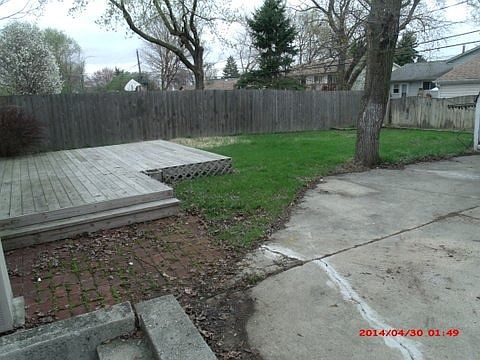 5th image of 122 E Drummond Ave