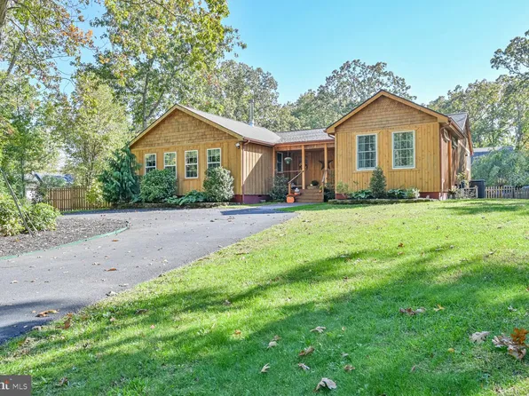 2665 Back Rd, Egg Harbor City, NJ 08215