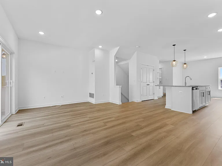 36161 Wilderness Shores Way — Photo 10