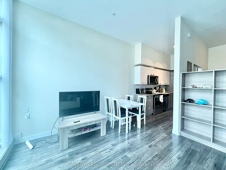 257 Hemlock St #108 — Photo 9