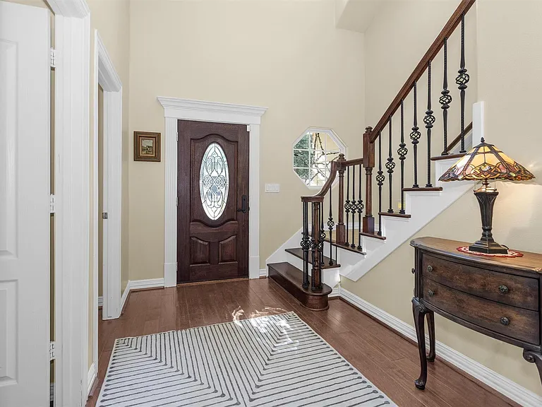 1502 Wimbledon Dr — Photo 6