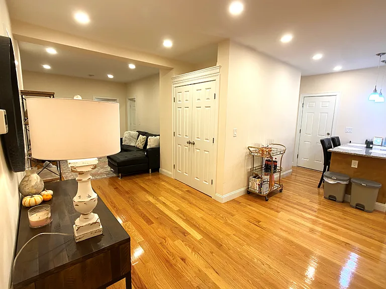 67 Temple St #1D — Photo 7