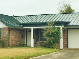 5365 Swallow Dr, Beaumont, TX 77707