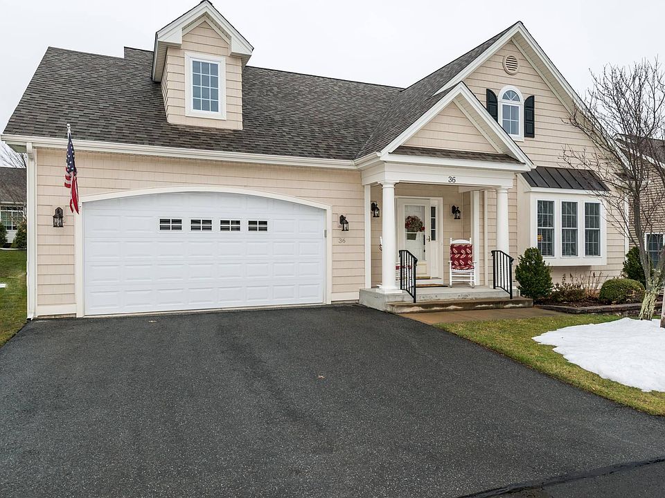 1st image of 36 Denyelle Dr