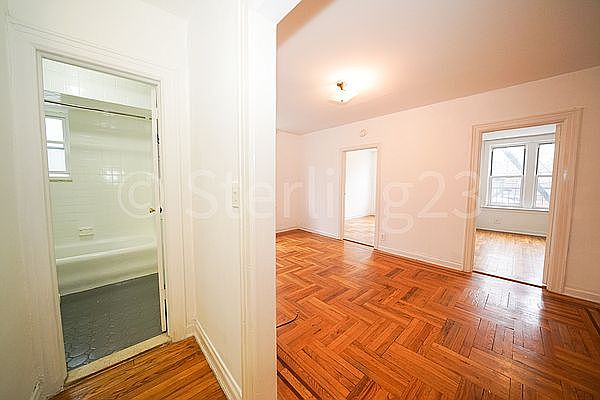 1st image of 2515 24th Ave #2A
