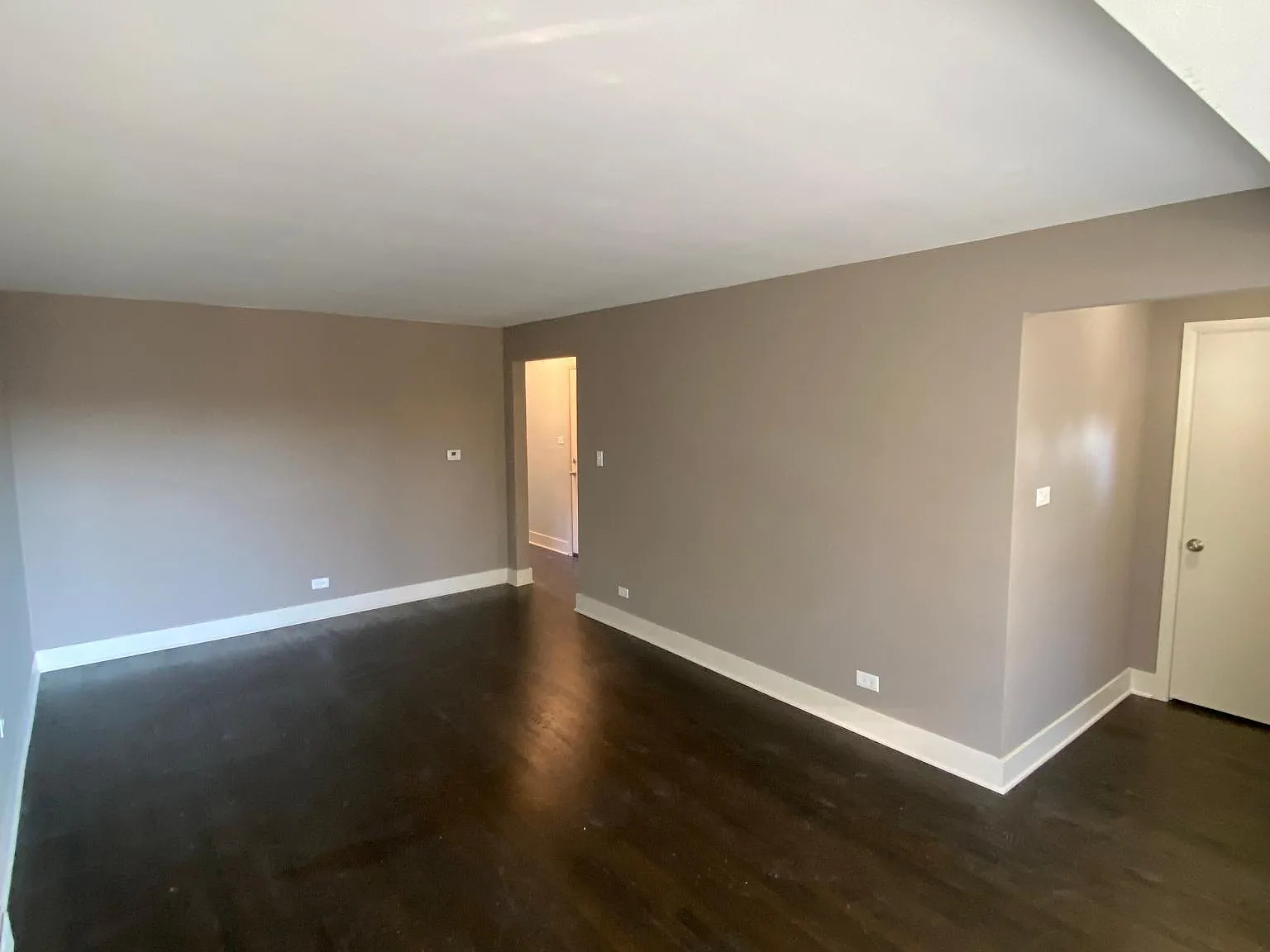 3 bed, 1250 sqft, $1,850 — Photo 4