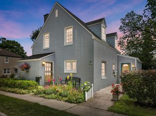 5612 Arbutus Ct, Greendale, WI 53129