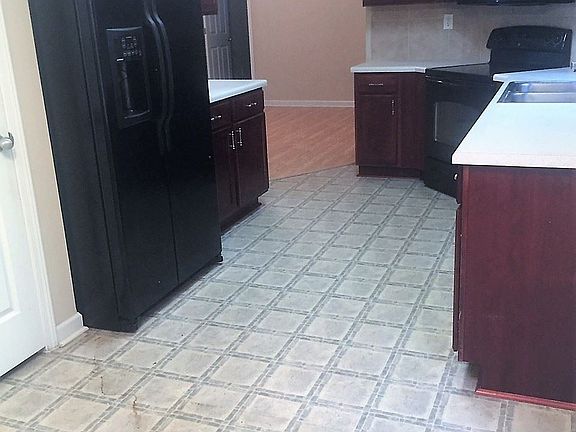 Kitchen (1)