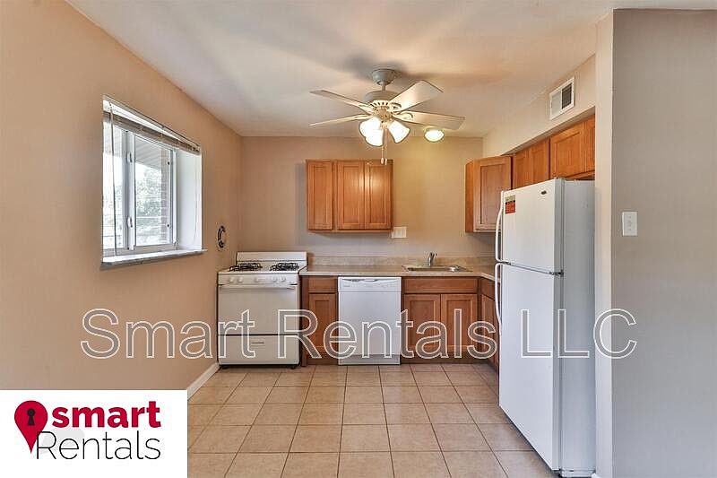 1st image of 467 S Holmes Ave APT A