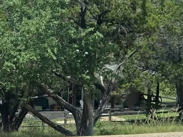 1044 Sunset Canyon Dr S, Dripping Springs, TX 78620