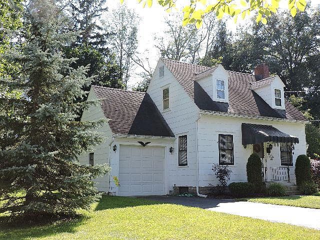1st image of 33 Todd Ave