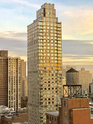 Sold by Brown Harris Stevens | media 9