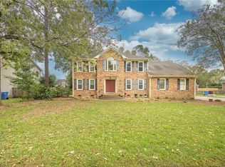 924 Fox Ridge Trl, Chesapeake, VA 23322