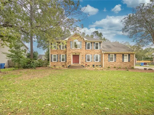 924 Fox Ridge Trl, Chesapeake, VA 23322