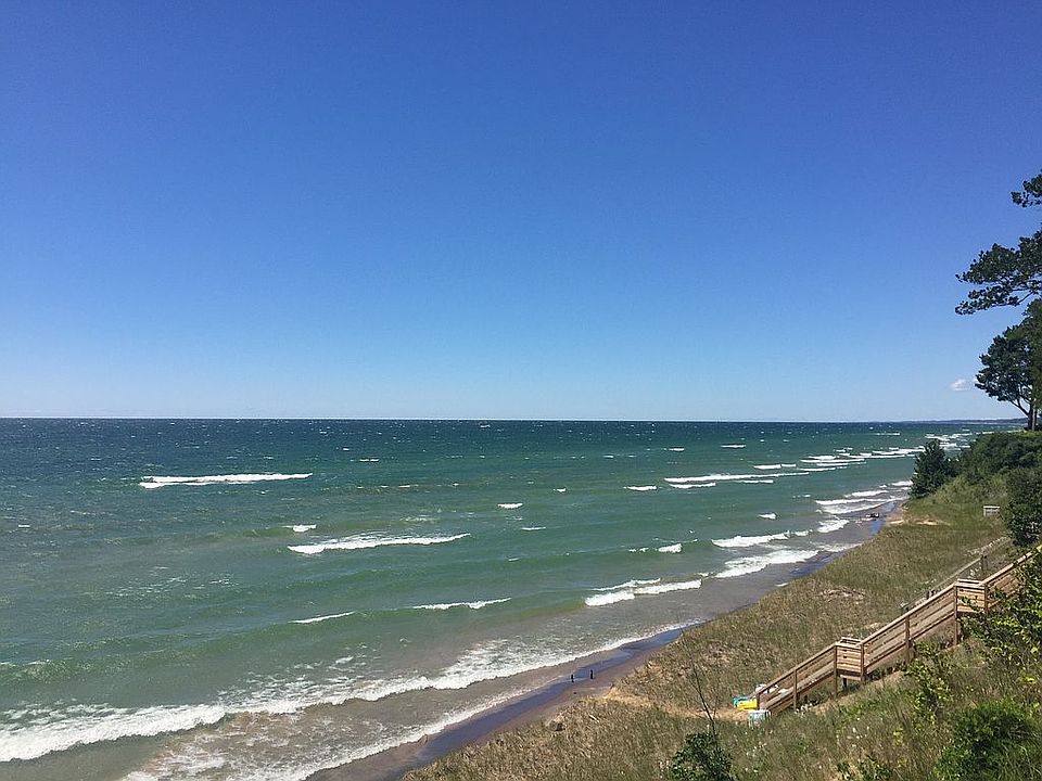 2nd image of 17254 Beach Ridge Way