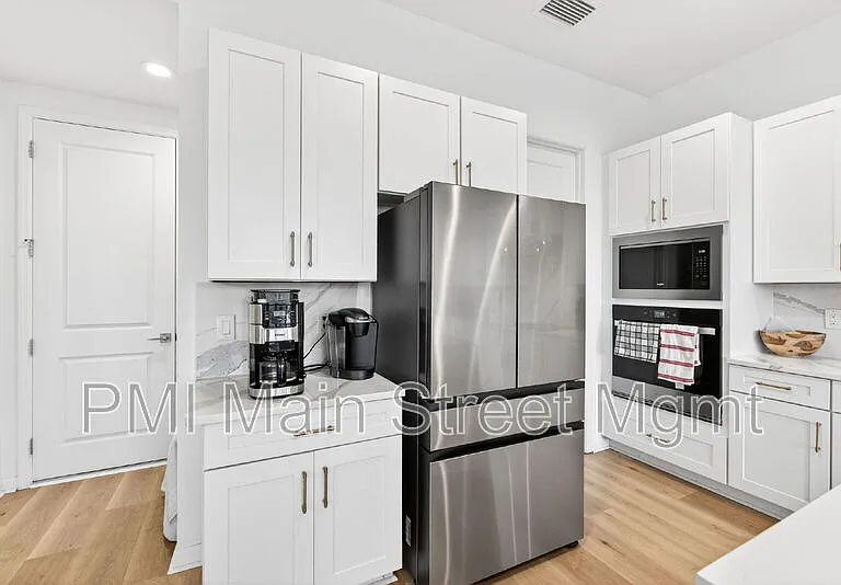 6604 Quest St — Photo 18