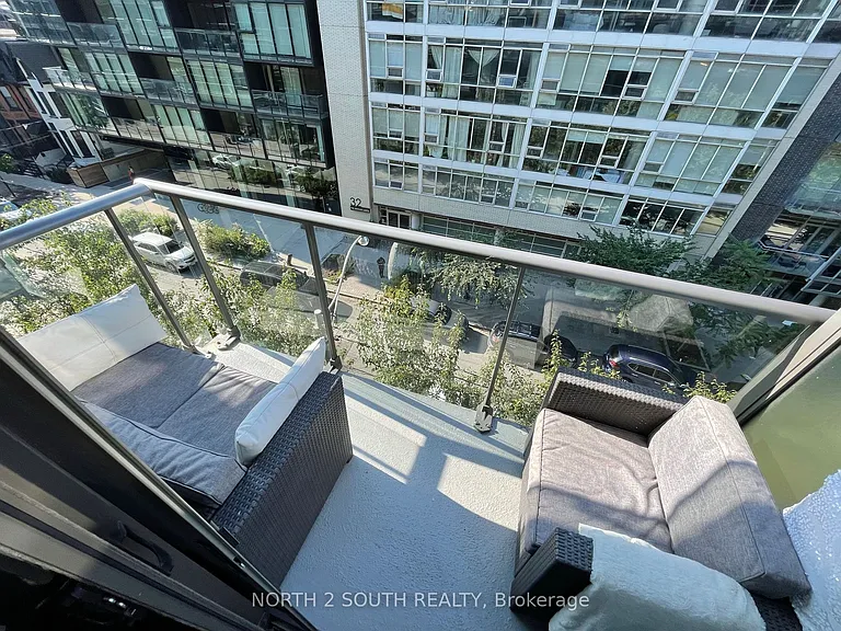 55 Stewart St #524 — Photo 14