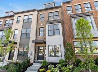 6115 Northwest Dr, Hyattsville, MD 20782