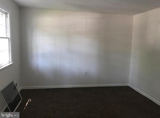 18 Nathan Hale Ct, Newark, DE 19711