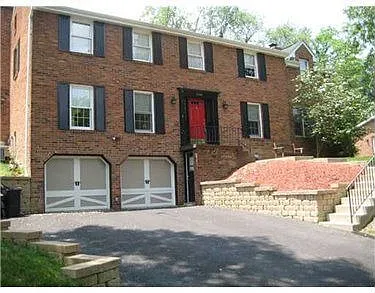 1708 Hathaway Ln photo 1