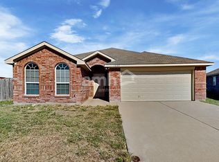 1232 Rosedale Springs Ln, Fort Worth, TX 76134