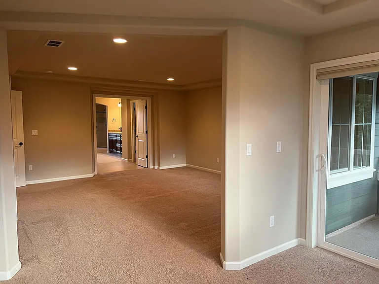 21618 SW Derby Ter — Photo 24