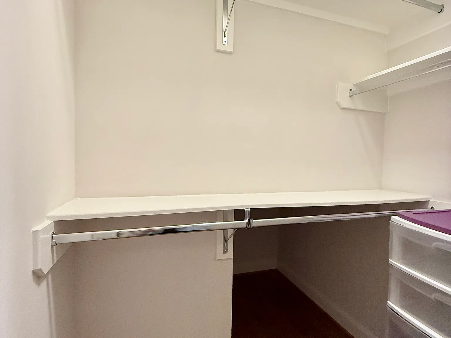1 bed, 215 sqft, $870 — Photo 4