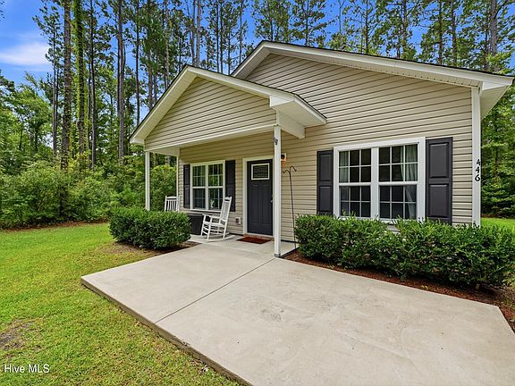 2nd image of 446 Pond Road