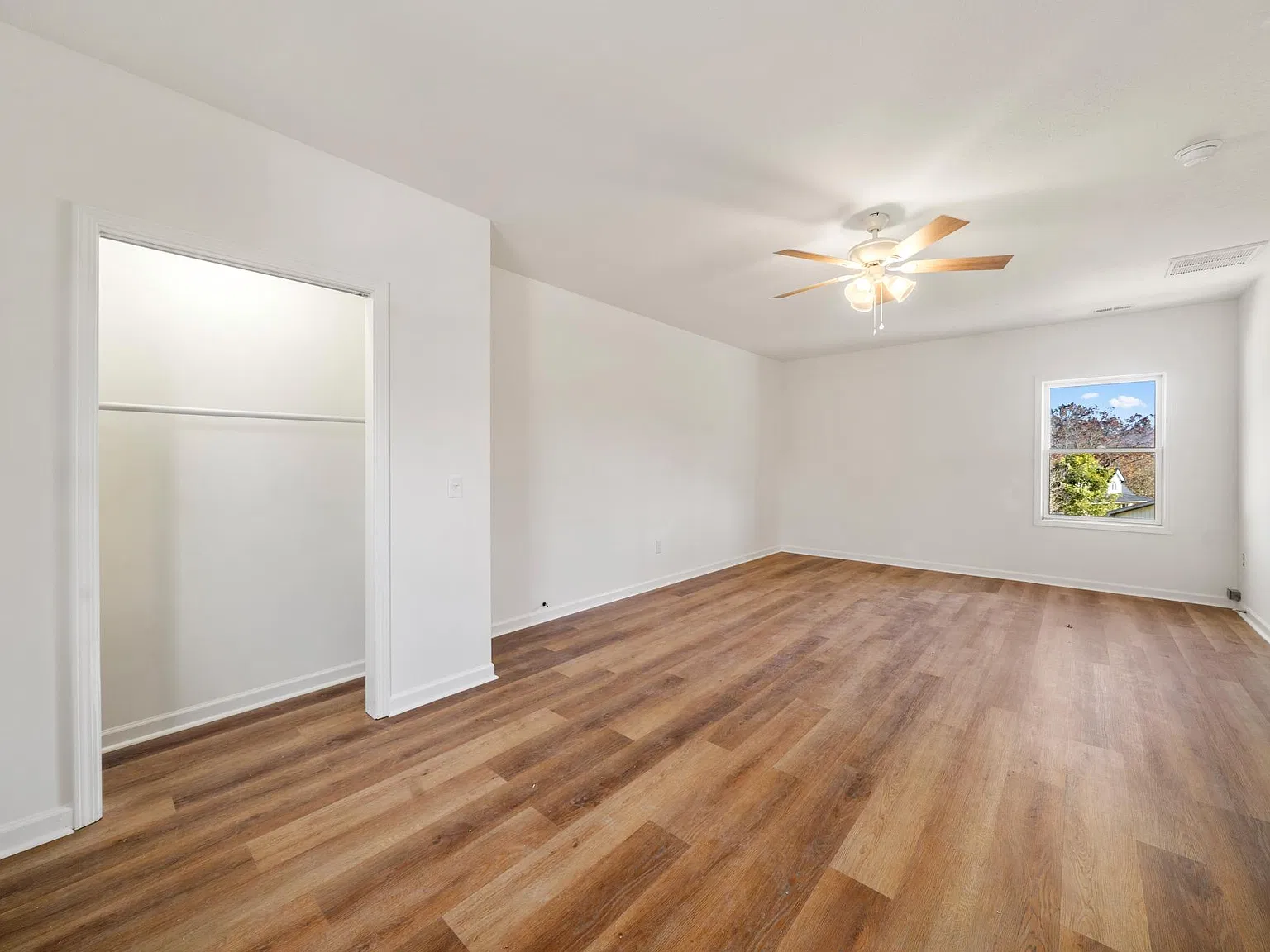 138 Wild Cherry Dr — Photo 3