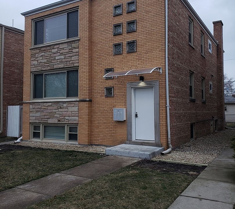 1st image of 2435 N 78th Ave